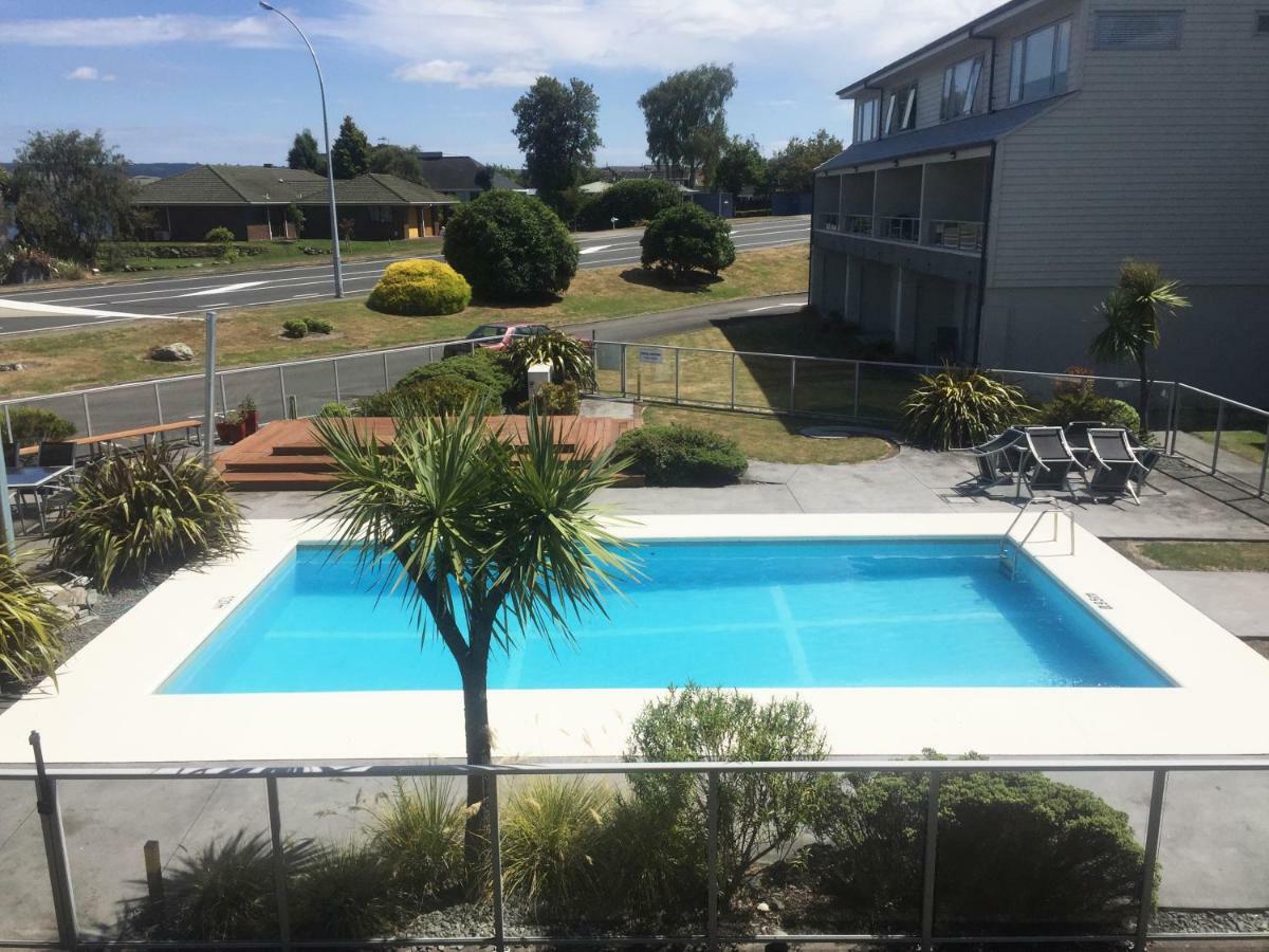 Lake Terrace Apartment Taupo Ngoại thất bức ảnh